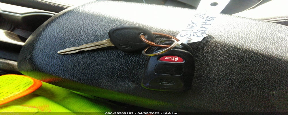 5NPDH4AE7GH659203 2016 HYUNDAI ELANTRA photo no. 11