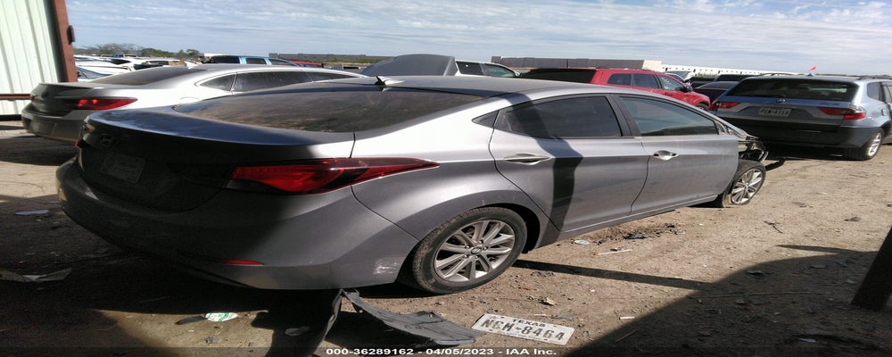 5NPDH4AE7GH659203 2016 HYUNDAI ELANTRA photo no. 4