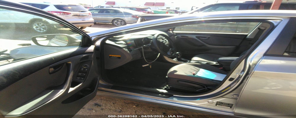 5NPDH4AE7GH659203 2016 HYUNDAI ELANTRA photo no. 5