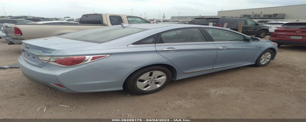 KMHEC4A44BA004745 2011 HYUNDAI SONATA photo no. 4