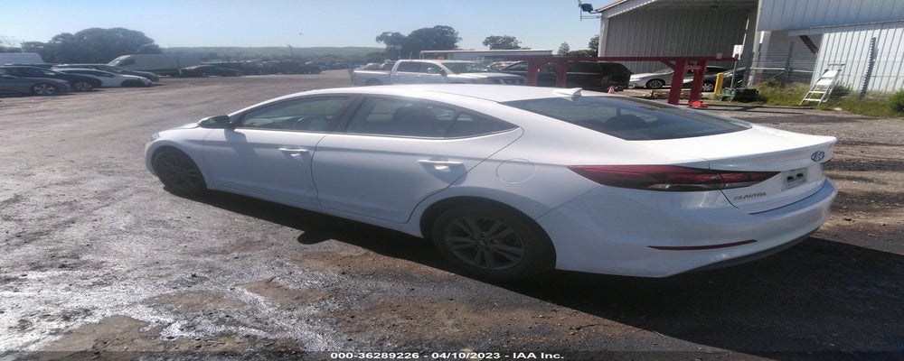 5NPD84LF7JH258957 2018 HYUNDAI ELANTRA photo no. 3