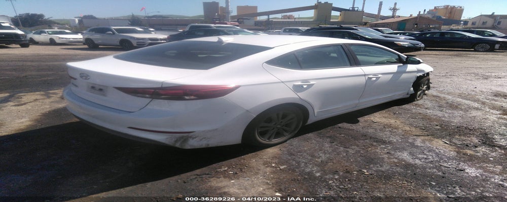 5NPD84LF7JH258957 2018 HYUNDAI ELANTRA photo no. 4