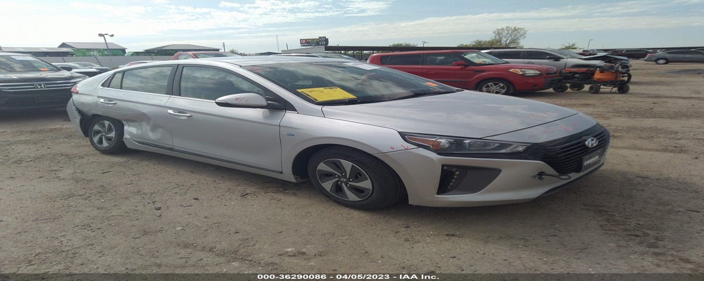 KMHC75LC8JU103281 2018 HYUNDAI IONIQ HYBRID photo no. 12
