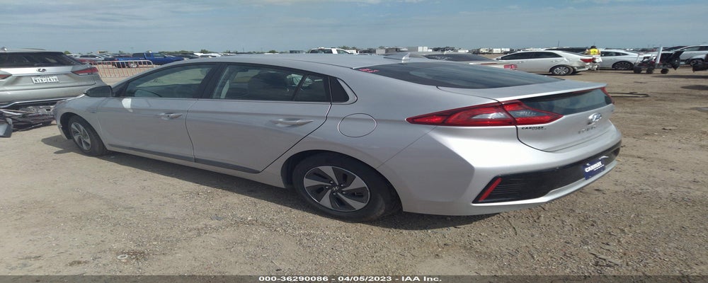 KMHC75LC8JU103281 2018 HYUNDAI IONIQ HYBRID photo no. 3
