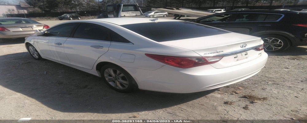 5NPEC4AC9BH299524 2011 HYUNDAI SONATA photo no. 3