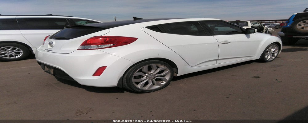 KMHTC6AD0CU067621 2012 HYUNDAI VELOSTER photo no. 4