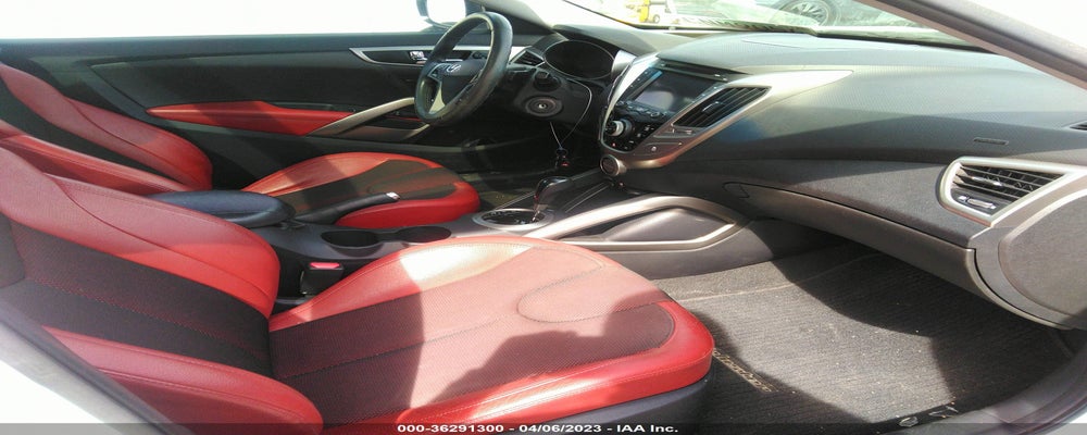 KMHTC6AD0CU067621 2012 HYUNDAI VELOSTER photo no. 5