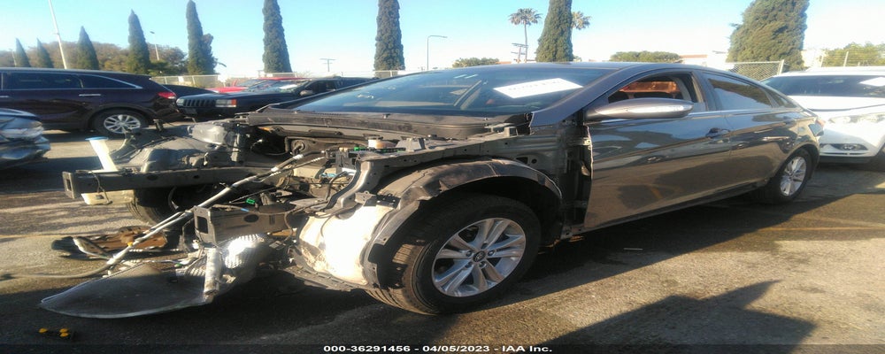 5NPEB4AC2EH929374 2014 HYUNDAI SONATA photo no. 2