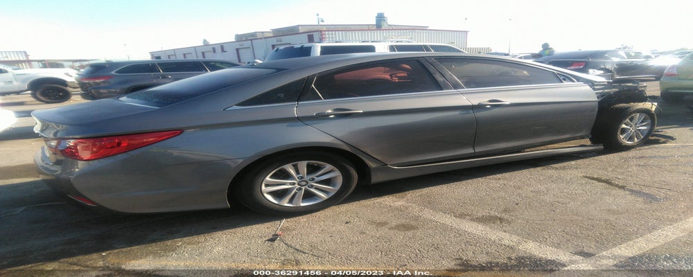 5NPEB4AC2EH929374 2014 HYUNDAI SONATA photo no. 4
