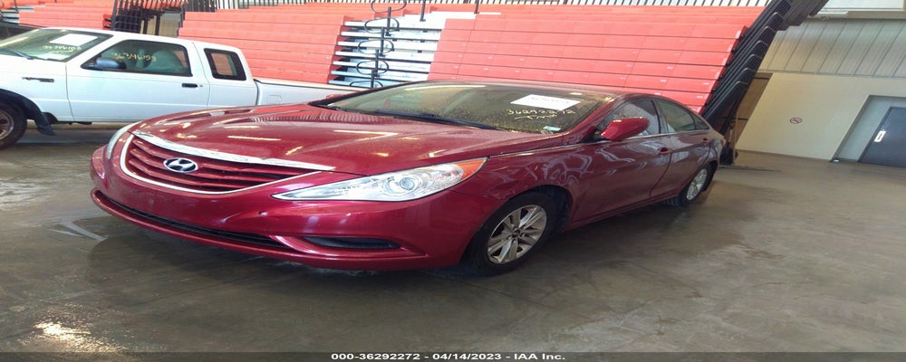5NPEB4AC0BH284817 2011 HYUNDAI SONATA photo no. 2