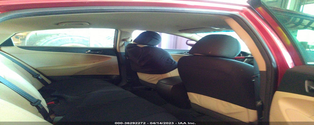 5NPEB4AC0BH284817 2011 HYUNDAI SONATA photo no. 8