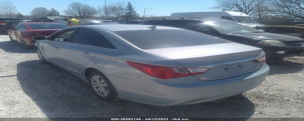 5NPEB4AC4BH072342 2011 HYUNDAI SONATA photo no. 3