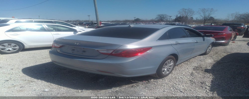 5NPEB4AC4BH072342 2011 HYUNDAI SONATA photo no. 4