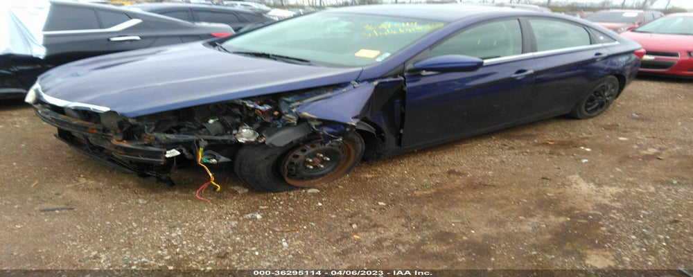 5NPEB4AC9BH251542 2011 HYUNDAI SONATA photo no. 2