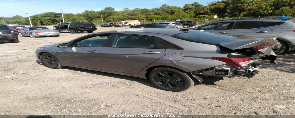 KMHLM4AG6PU478037 2023 HYUNDAI ELANTRA photo no. 3