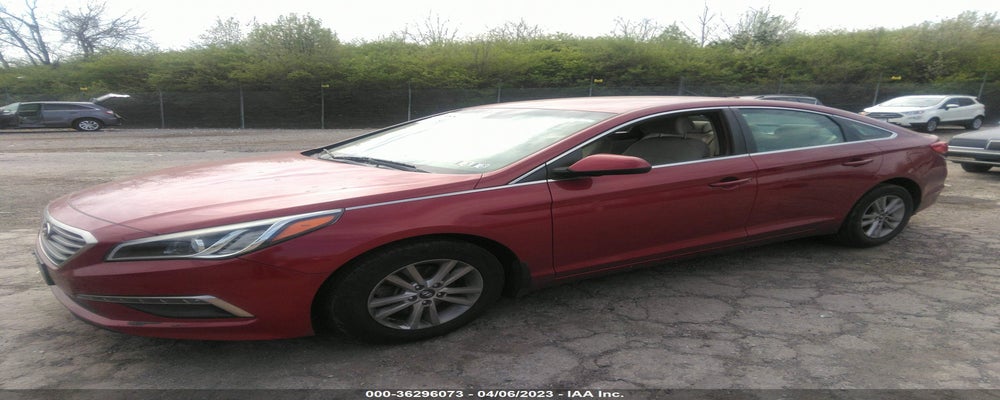 5NPE24AF6FH227473 2015 HYUNDAI SONATA photo no. 2