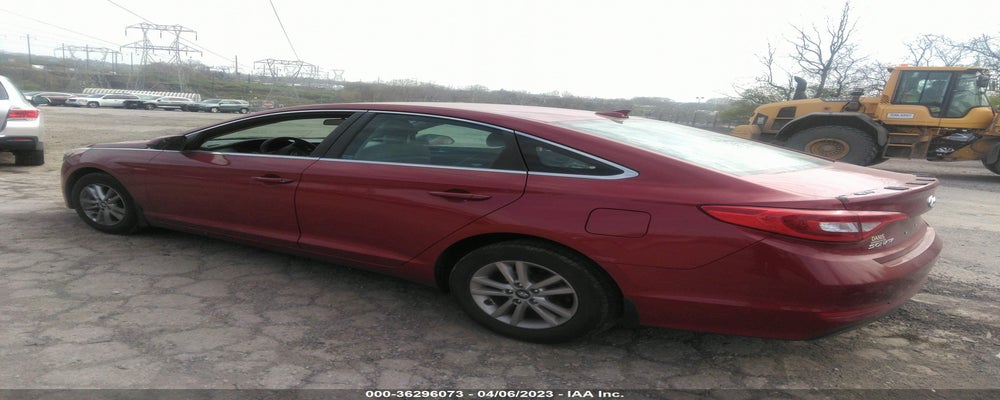 5NPE24AF6FH227473 2015 HYUNDAI SONATA photo no. 3