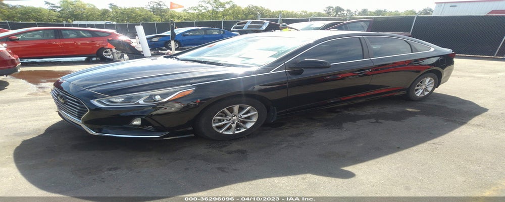 5NPE24AF8JH694709 2018 HYUNDAI SONATA photo no. 2