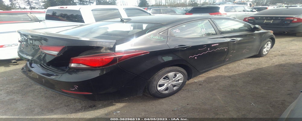 5NPDH4AE4GH737680 2016 HYUNDAI ELANTRA photo no. 4
