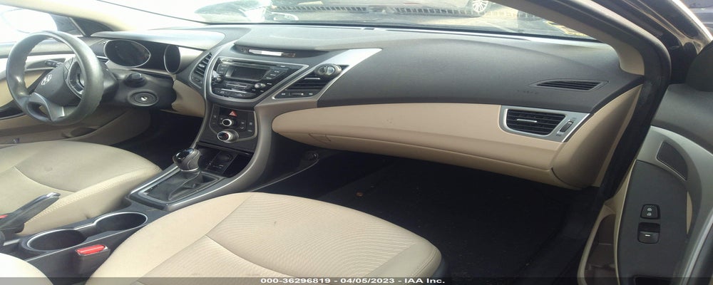 5NPDH4AE4GH737680 2016 HYUNDAI ELANTRA photo no. 5