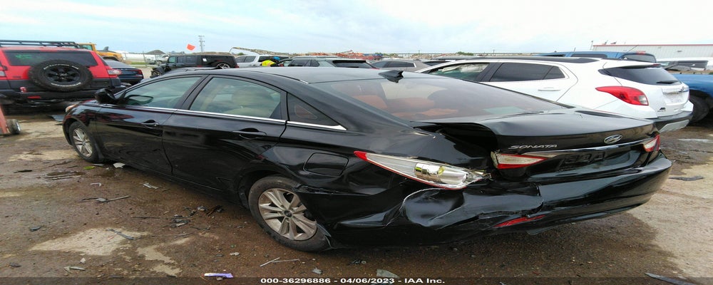 5NPEB4AC8DH547977 2013 HYUNDAI SONATA photo no. 3