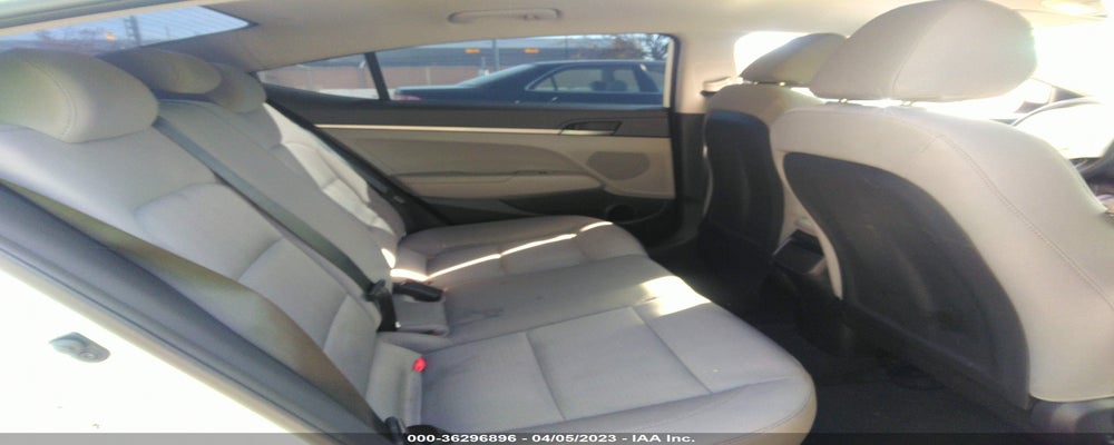 5NPD74LF4HH113968 2017 HYUNDAI ELANTRA photo no. 8
