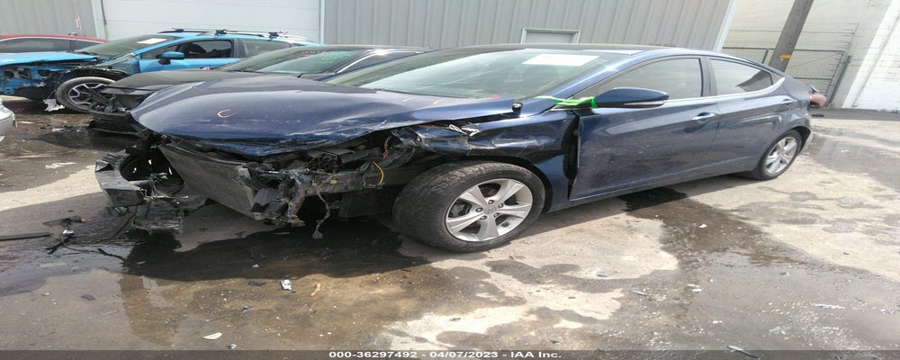 5NPDH4AE6GH776836 2016 HYUNDAI ELANTRA photo no. 2
