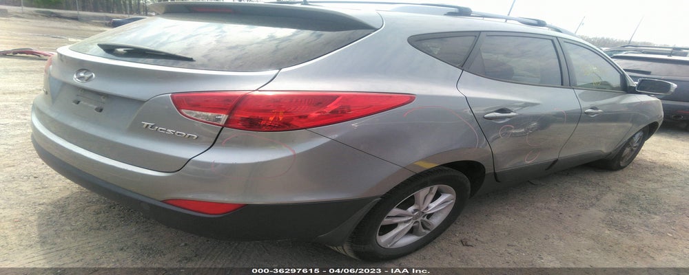 KM8JU3AC8DU616106 2013 HYUNDAI TUCSON photo no. 4