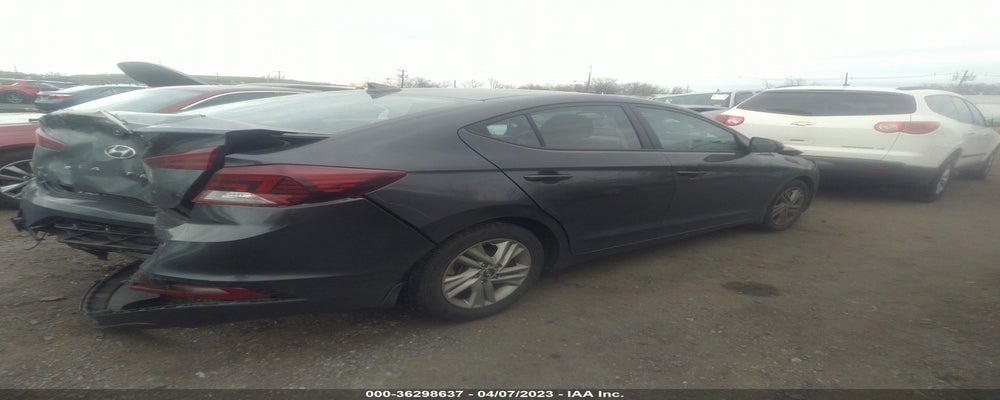 5NPD84LF6LH591525 2020 HYUNDAI ELANTRA photo no. 4