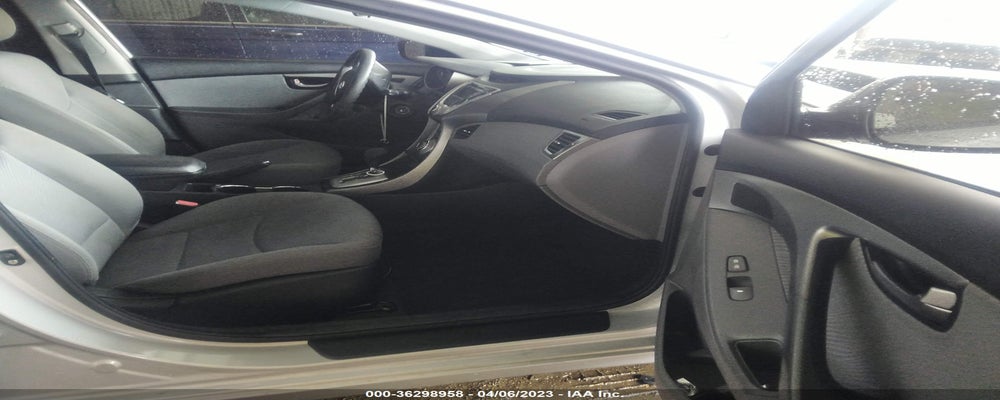 KMHDH4AE0CU364696 2012 HYUNDAI ELANTRA photo no. 5