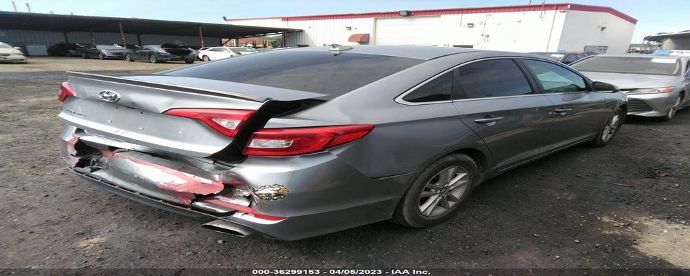 5NPE24AFXFH039815 2015 HYUNDAI SONATA photo no. 4