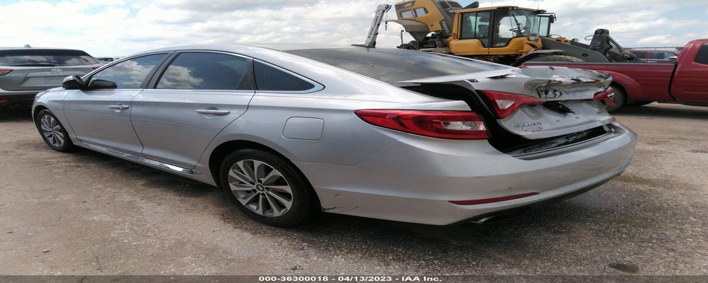 5NPE34AF2HH536230 2017 HYUNDAI SONATA photo no. 3