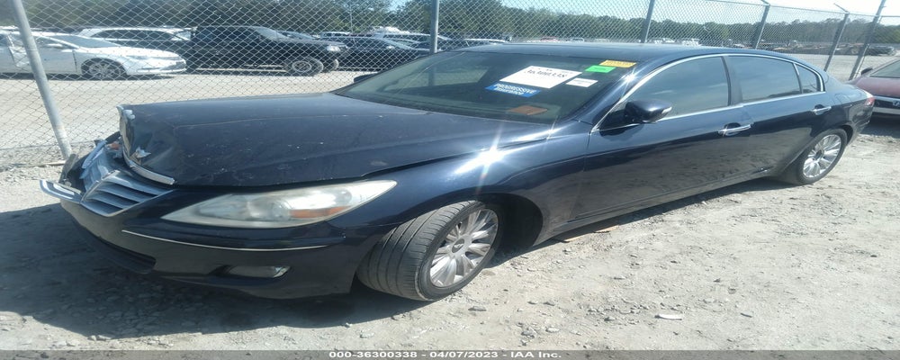 KMHGC4DE3BU138836 2011 HYUNDAI GENESIS photo no. 2