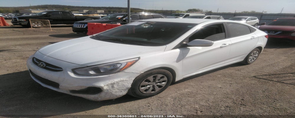 KMHCT4AE0GU074992 2016 HYUNDAI ACCENT photo no. 2
