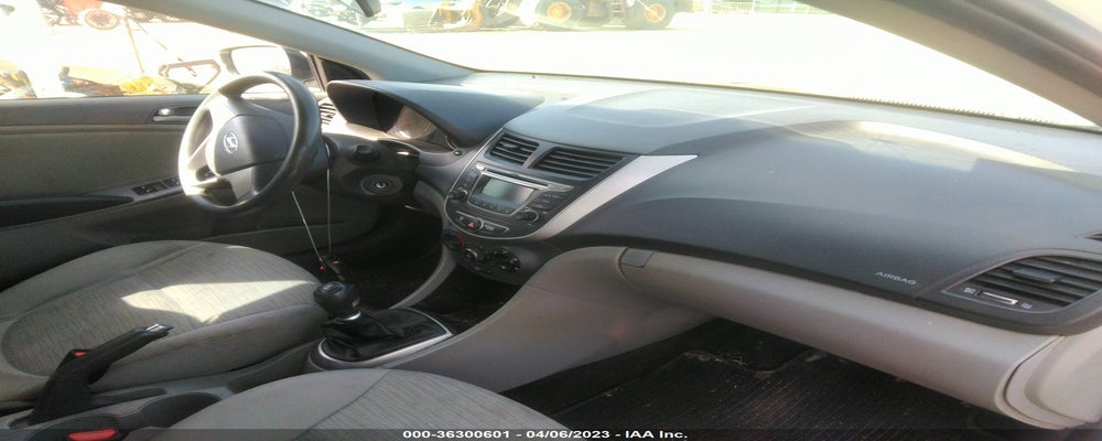 KMHCT4AE0GU074992 2016 HYUNDAI ACCENT photo no. 5