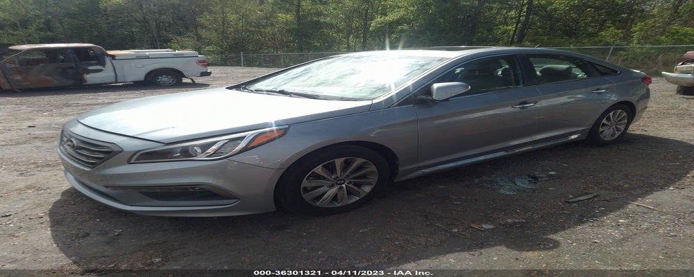 5NPE34AF3HH592497 2017 HYUNDAI SONATA photo no. 2