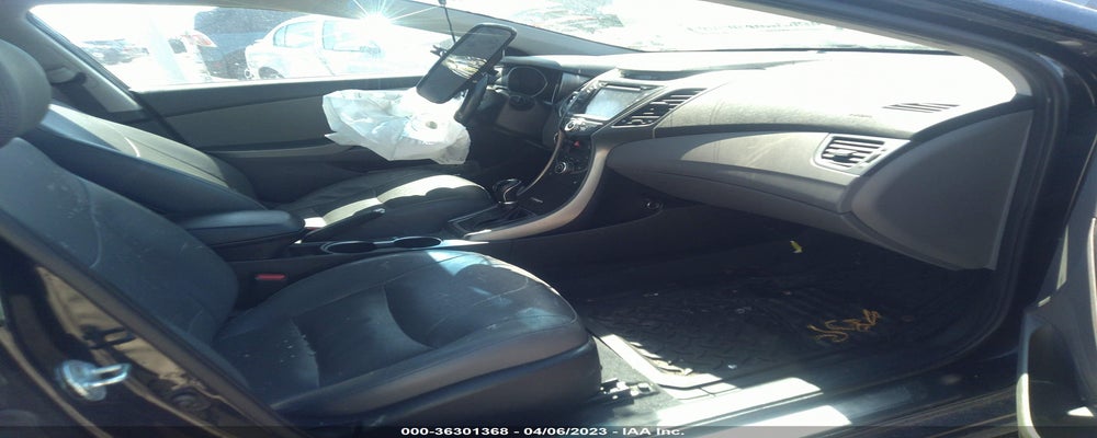5NPDH4AE2GH786960 2016 HYUNDAI ELANTRA photo no. 5