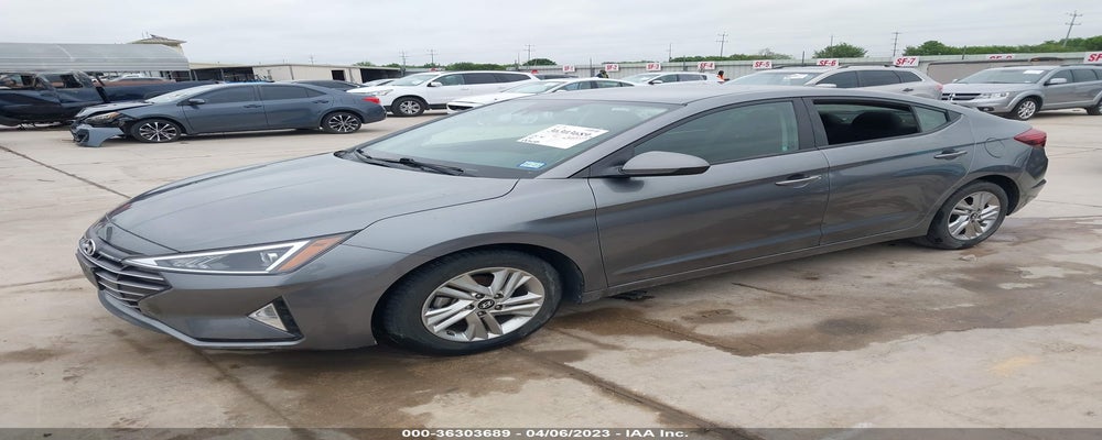 5NPD84LF0KH477678 2019 HYUNDAI ELANTRA photo no. 2