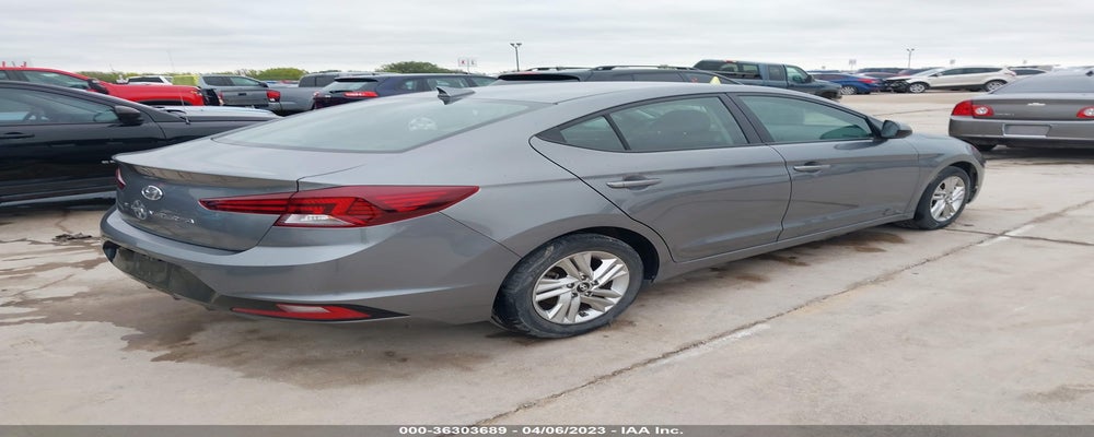 5NPD84LF0KH477678 2019 HYUNDAI ELANTRA photo no. 4