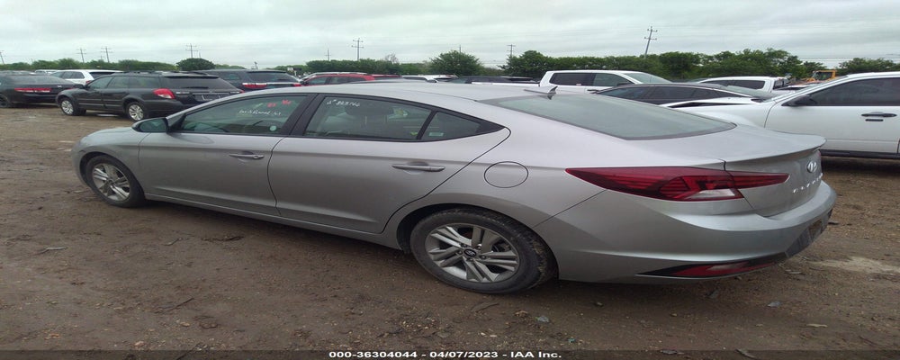 5NPD84LF9LH586271 2020 HYUNDAI ELANTRA photo no. 3