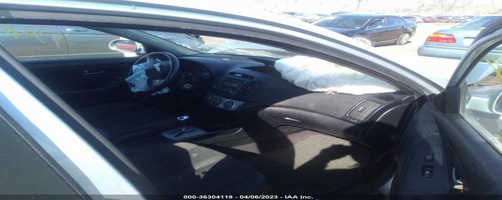 KMHDU4AD5AU164381 2010 HYUNDAI ELANTRA photo no. 5