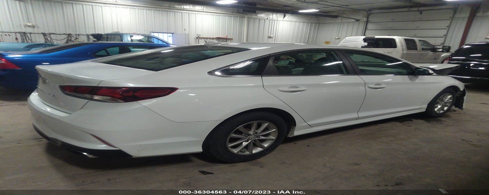 5NPE24AF5JH727567 2018 HYUNDAI SONATA photo no. 4