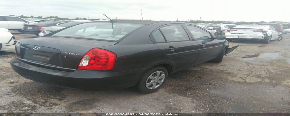 KMHCN4AC0AU477693 2010 HYUNDAI ACCENT photo no. 4