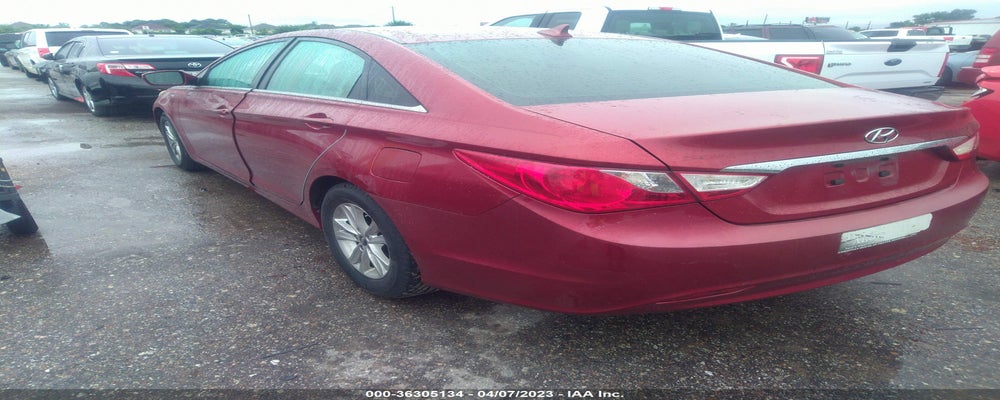 5NPEB4AC2BH172598 2011 HYUNDAI SONATA photo no. 3