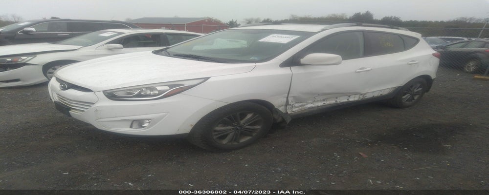 KM8JUCAG5FU029044 2015 HYUNDAI TUCSON photo no. 2
