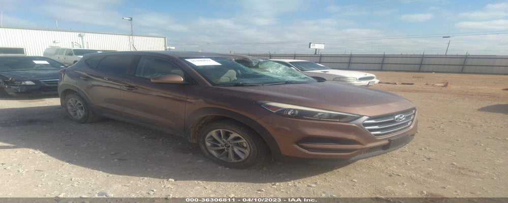 KM8J23A4XHU595845 2017 HYUNDAI TUCSON photo no. 8