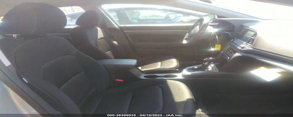 5NPD84LF5JH227013 2018 HYUNDAI ELANTRA photo no. 5