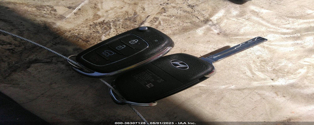 KM8J33A2XGU200525 2016 HYUNDAI TUCSON photo no. 11