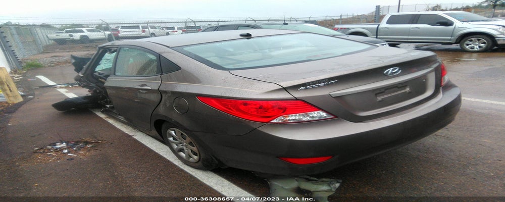 KMHCT4AE2DU535735 2013 HYUNDAI ACCENT photo no. 3