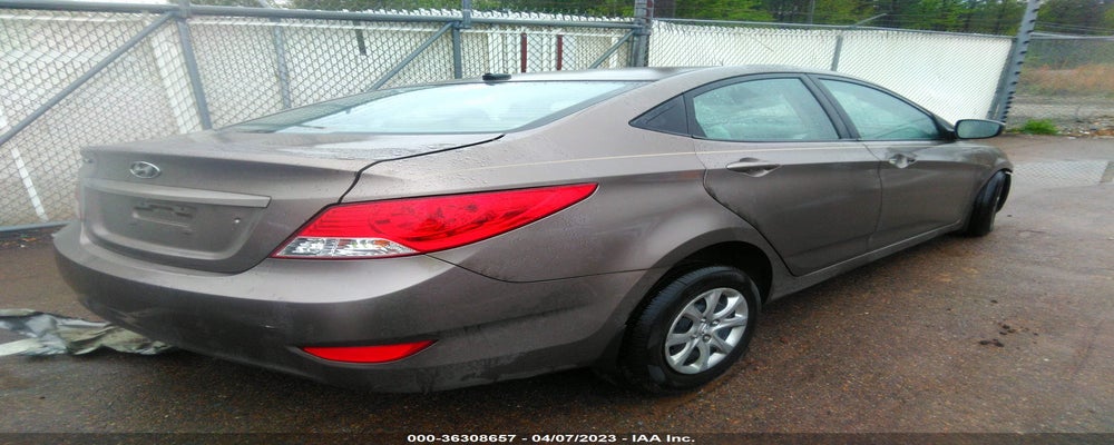 KMHCT4AE2DU535735 2013 HYUNDAI ACCENT photo no. 4